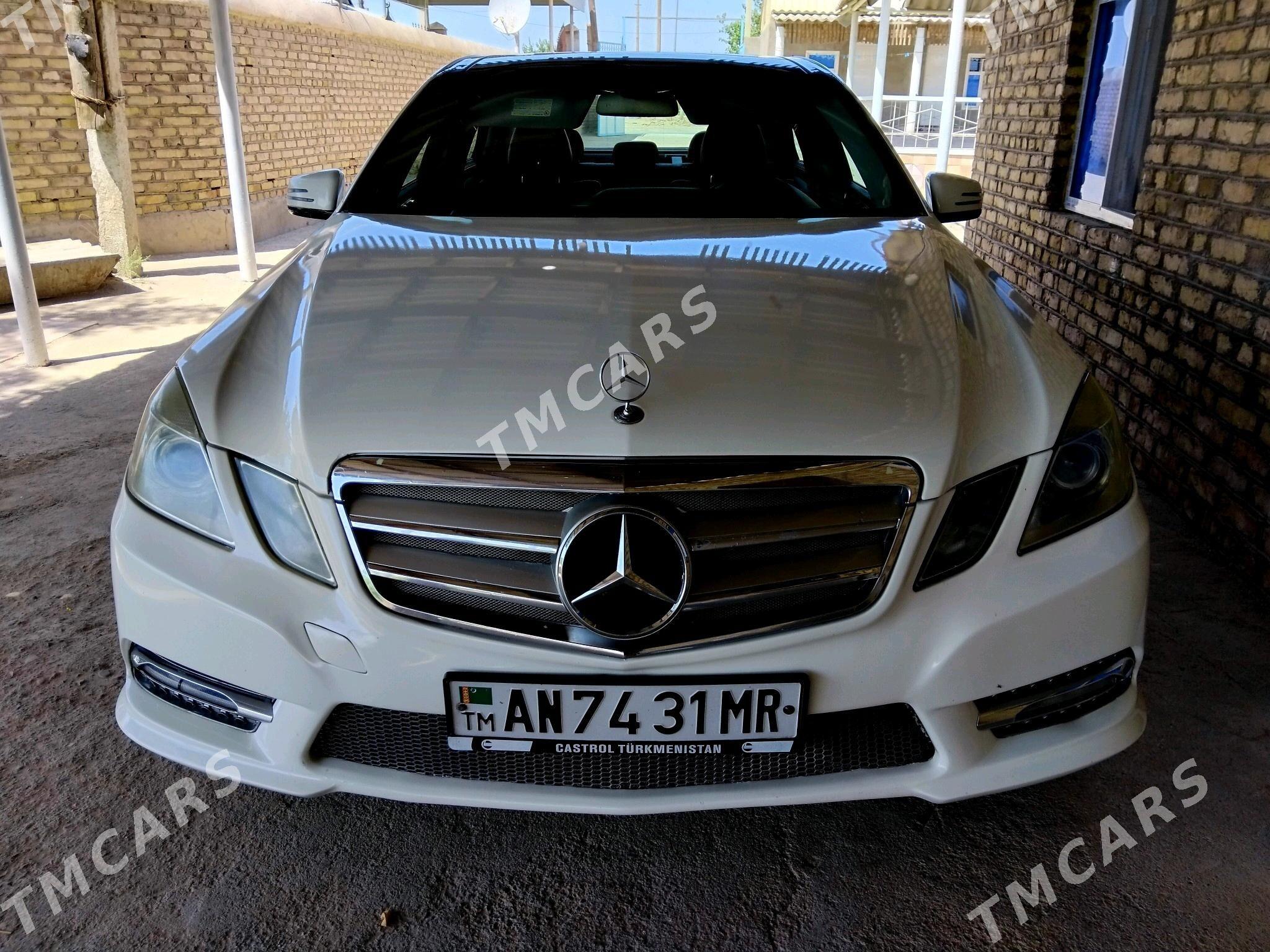 Mercedes-Benz E350 2010 - 265 000 TMT - Векильбазар - img 4