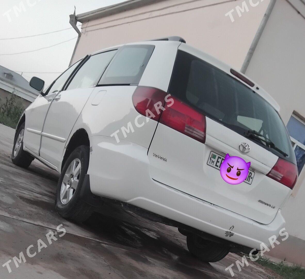 Toyota Sienna 2005 - 210 000 TMT - Мары - img 2