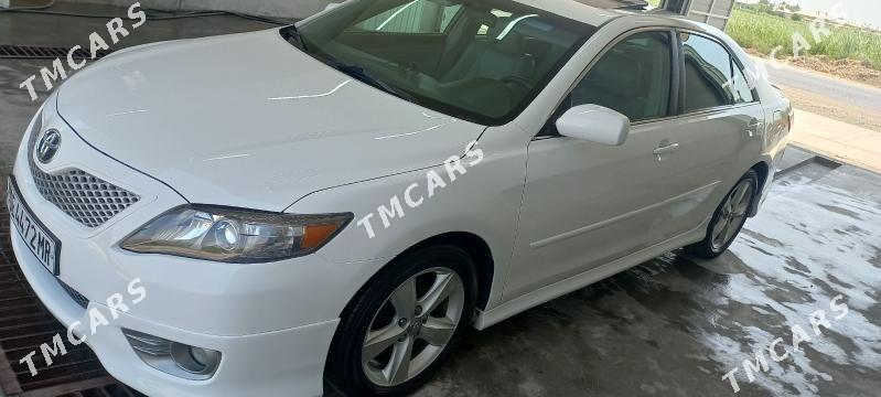 Toyota Camry 2011 - 215 000 TMT - Мары - img 2