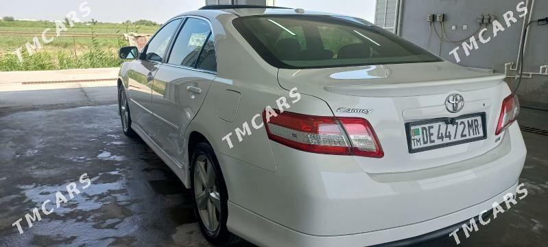 Toyota Camry 2011 - 215 000 TMT - Мары - img 3