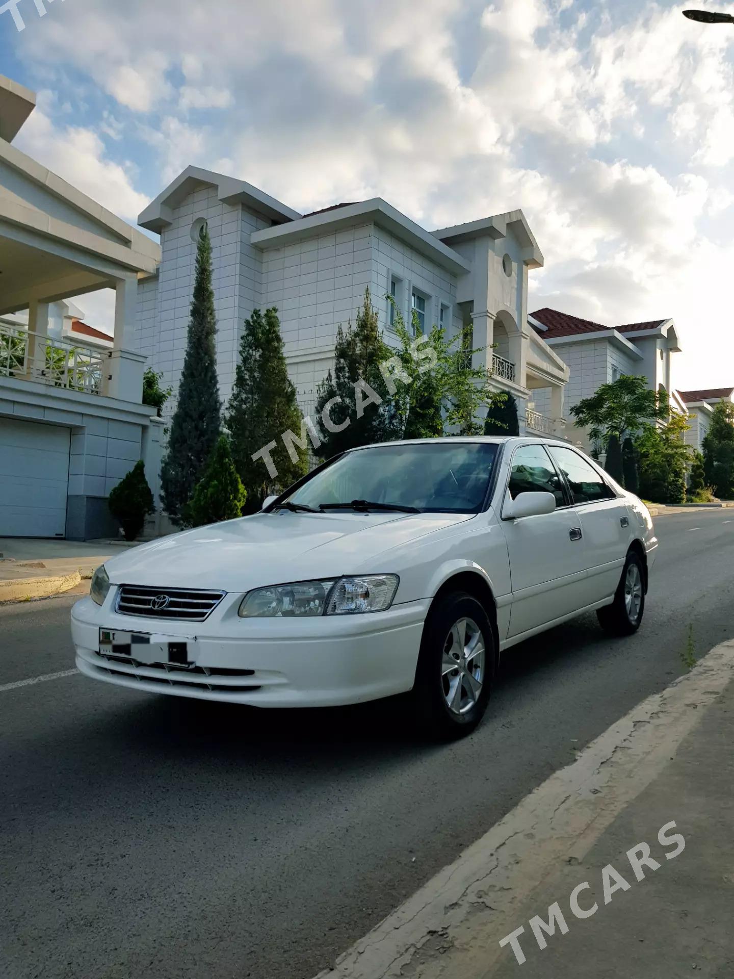 Toyota Camry 2000 - 111 000 TMT - Ашхабад - img 3