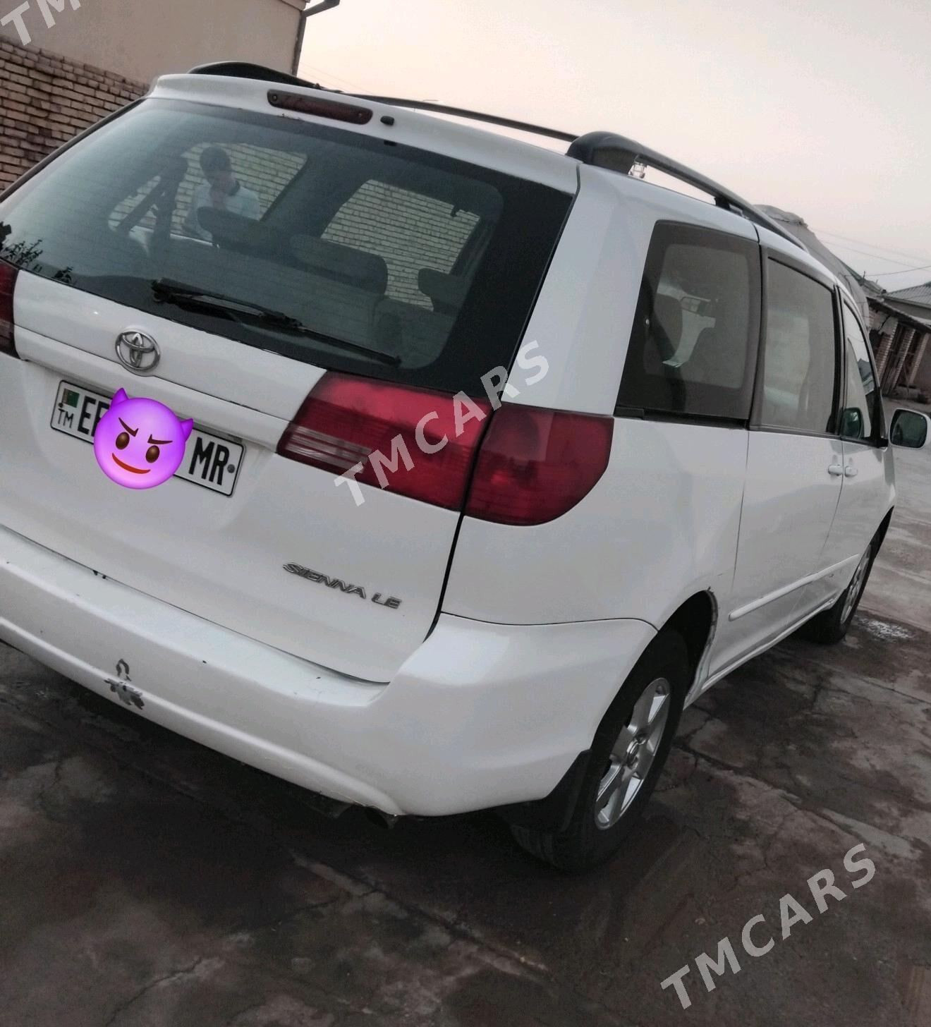 Toyota Sienna 2005 - 210 000 TMT - Мары - img 4