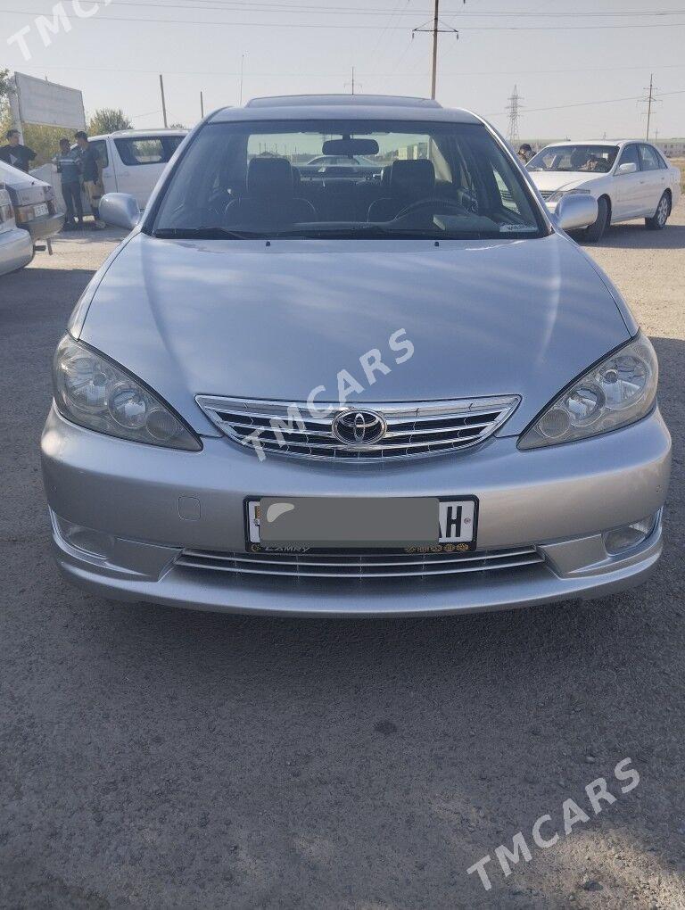 Toyota Camry 2004 - 220 000 TMT - Теджен - img 2
