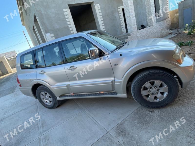 Mitsubishi Pajero 2005 - 150 000 TMT - Türkmenbaşy - img 4