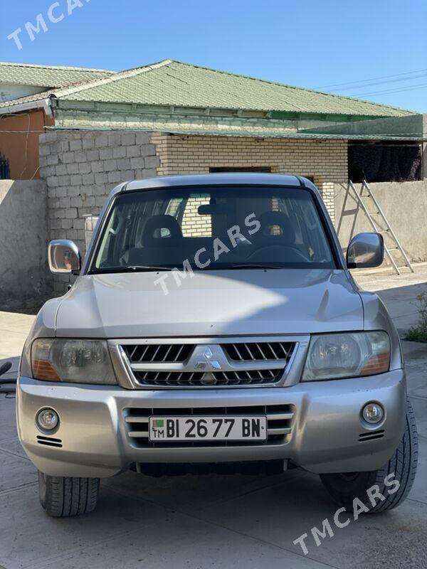 Mitsubishi Pajero 2005 - 150 000 TMT - Türkmenbaşy - img 3
