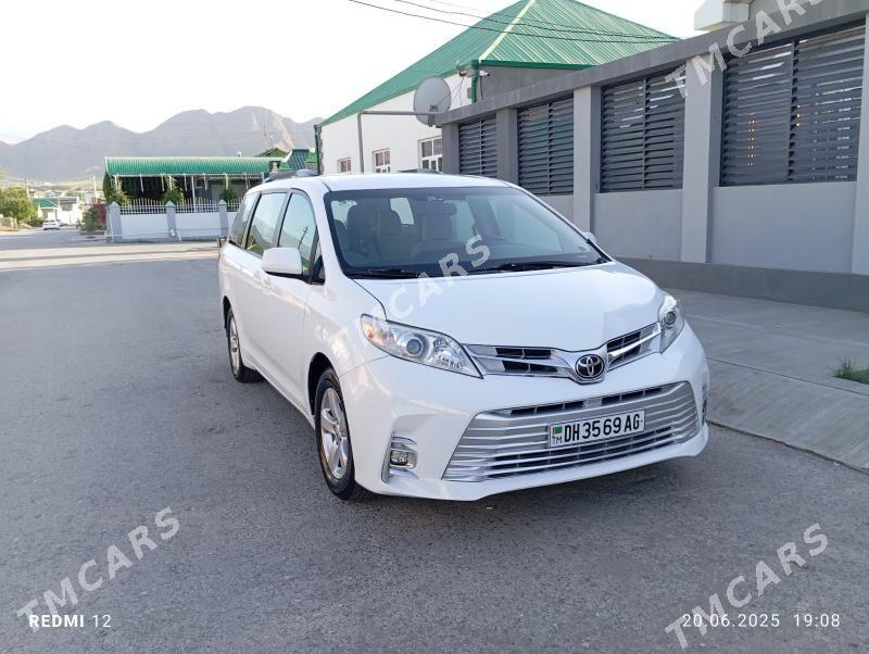 Toyota Sienna 2017 - 360 000 TMT - Ашхабад - img 6