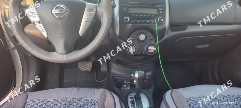 Nissan Versa 2014 - 90 000 TMT - Туркменабат - img 6