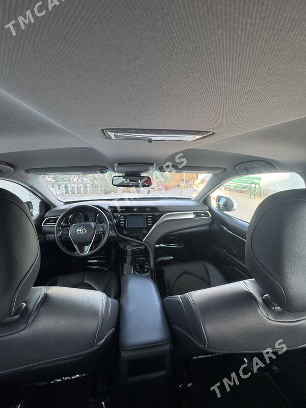 Toyota Camry 2018 - 295 000 TMT - Aşgabat - img 3