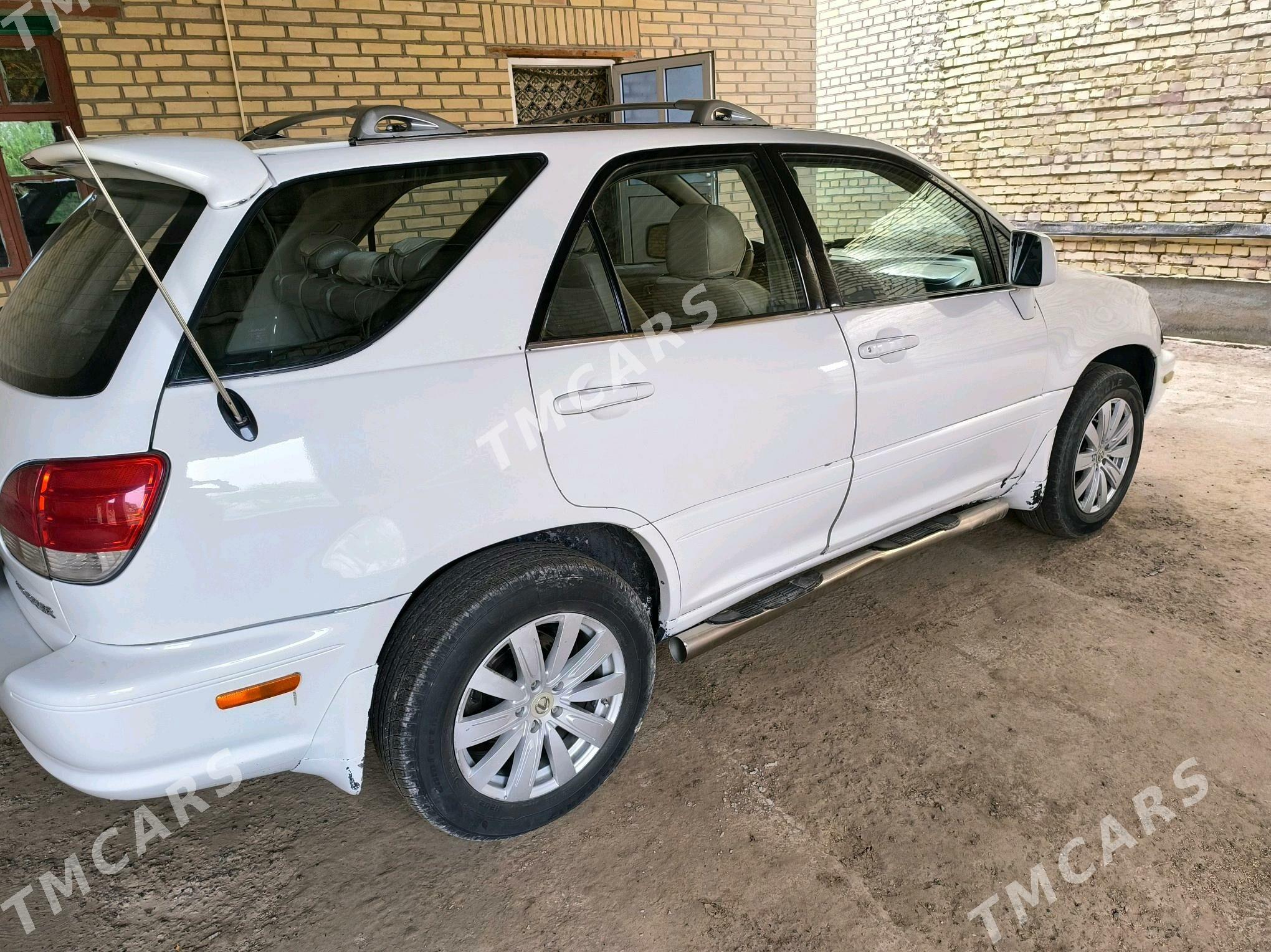 Lexus RX 300 2002 - 165 000 TMT - Garabekewül - img 3
