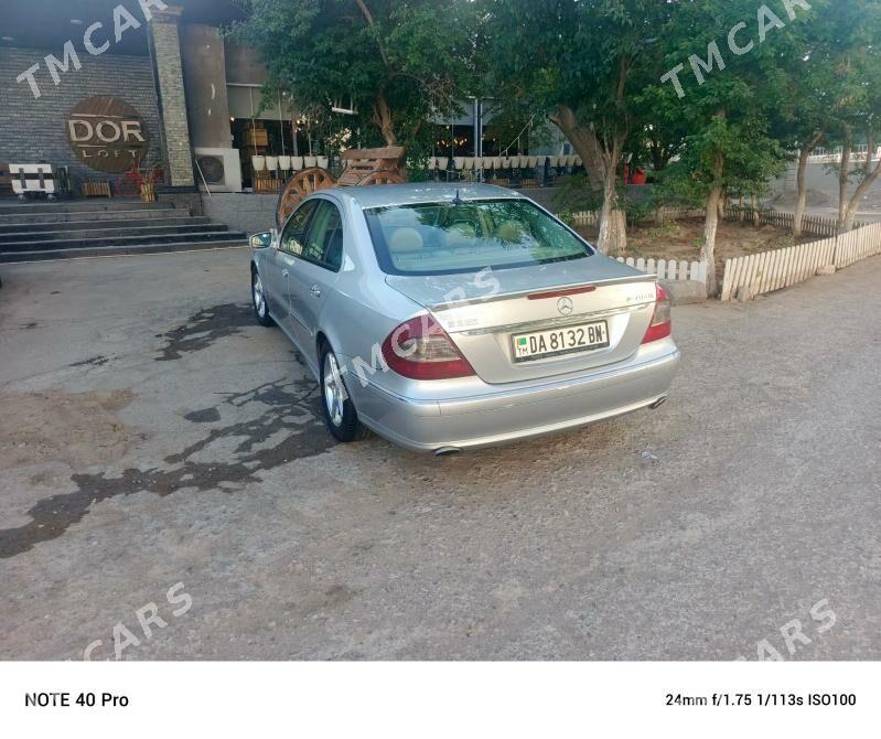 Mercedes-Benz E320 2004 - 130 000 TMT - Türkmenbaşy - img 5
