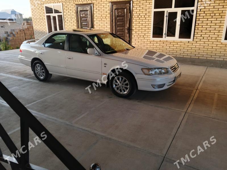 Toyota Camry 2000 - 130 000 TMT - Sakarçäge - img 9