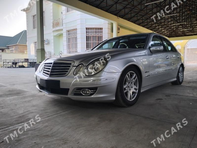 Mercedes-Benz E320 2005 - 300 000 TMT - Balkanabat - img 1