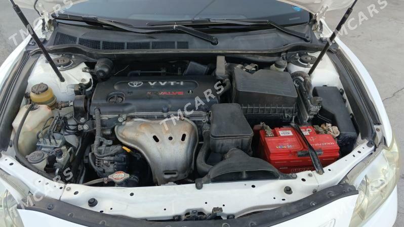 Toyota Camry 2007 - 162 000 TMT - Garadamak Şor - img 6
