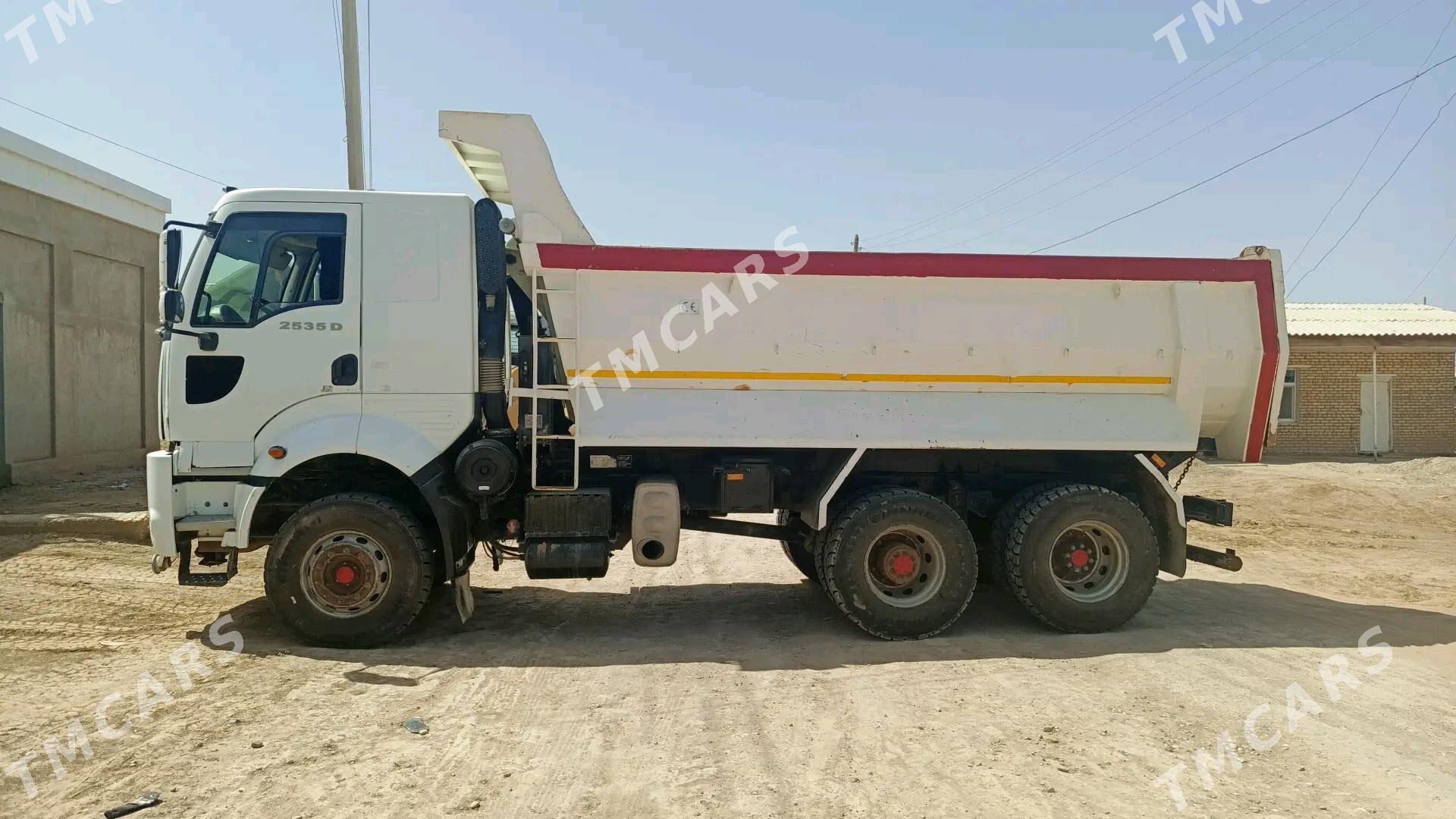 Ford Cargo 3535D 2013 - 590 000 TMT - Мары - img 2