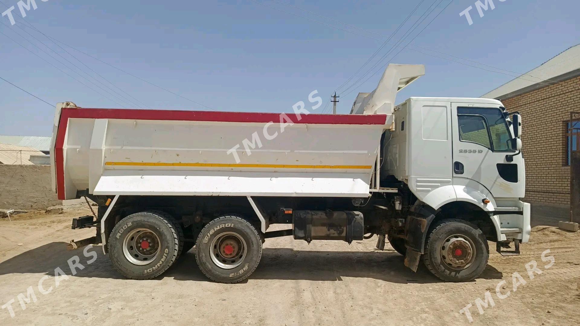 Ford Cargo 3535D 2013 - 590 000 TMT - Мары - img 1