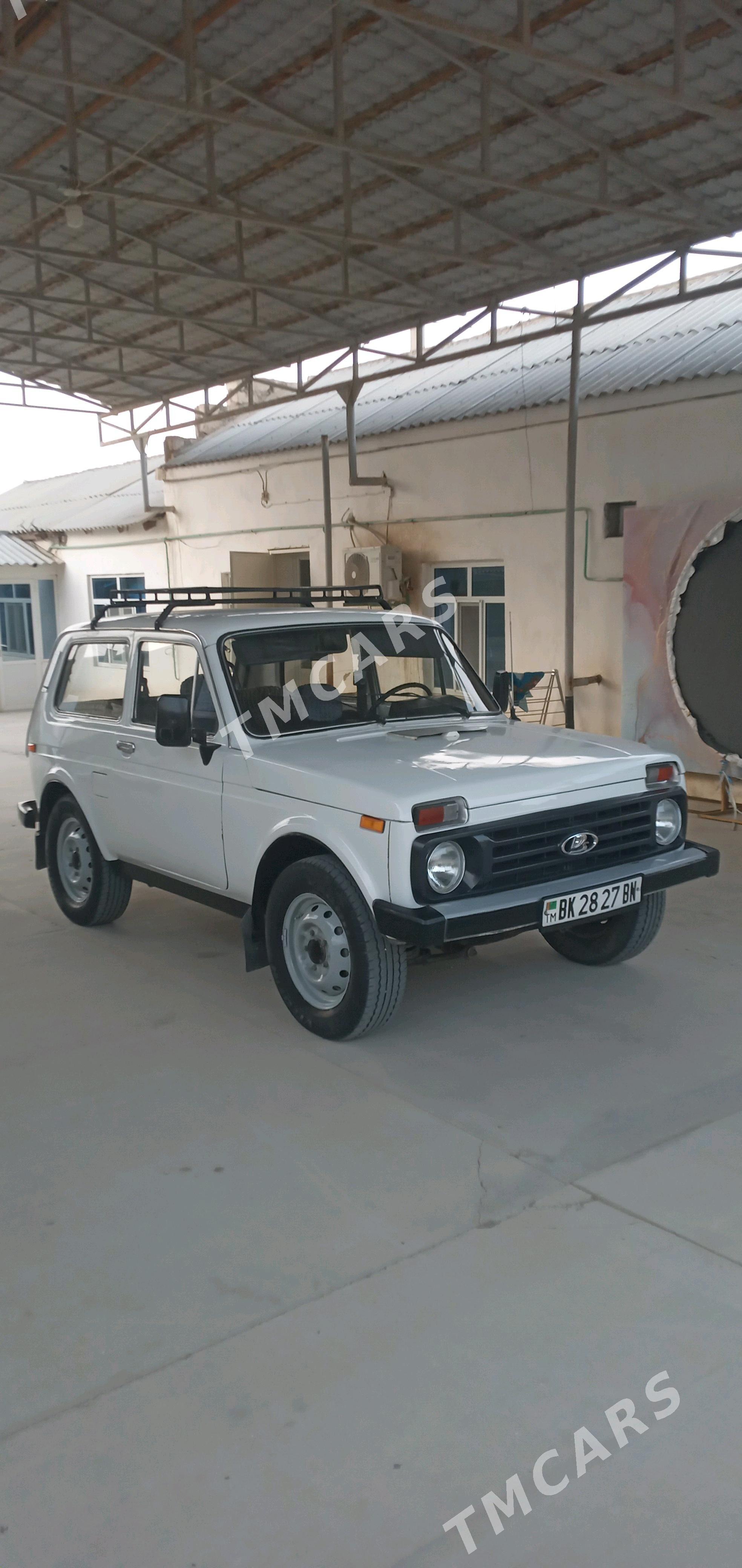 Lada Niva 1982 - 45 000 TMT - Гумдаг - img 4