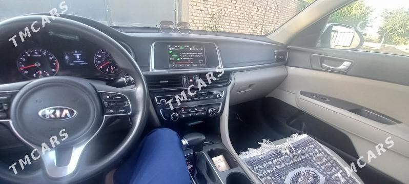 Kia Optima 2018 - 190 000 TMT - Теджен - img 4
