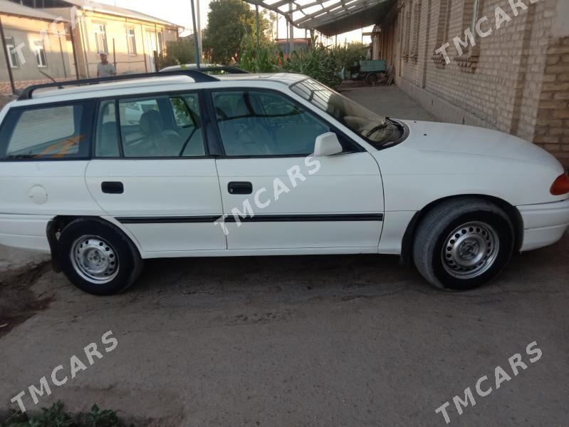 Opel Astra 1992 - 40 000 TMT - Саят - img 3