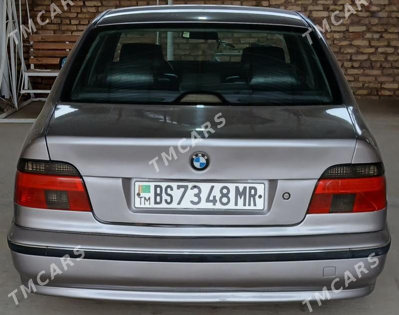 BMW E39 1996 - 65 000 TMT - Ýolöten - img 4
