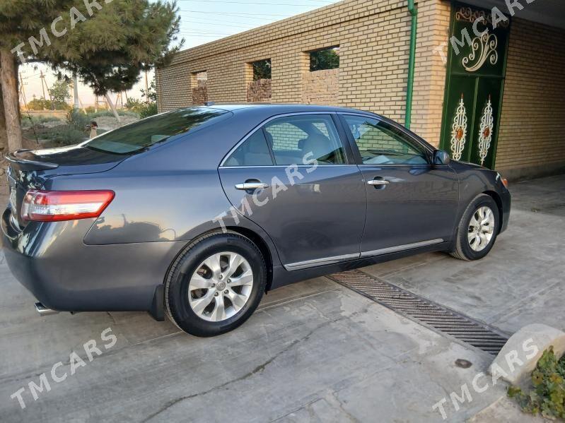 Toyota Camry 2010 - 180 000 TMT - Saýat - img 8