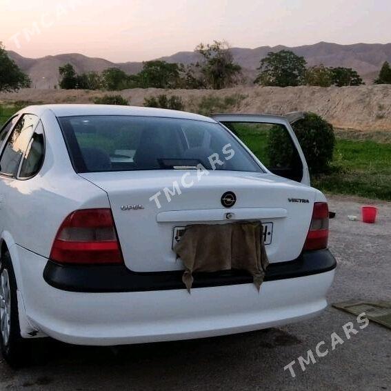 Opel Vectra 1997 - 65 000 TMT - Ak bugdaý etraby - img 2