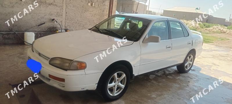 Toyota Camry 1995 - 75 000 TMT - Койтендаг - img 2