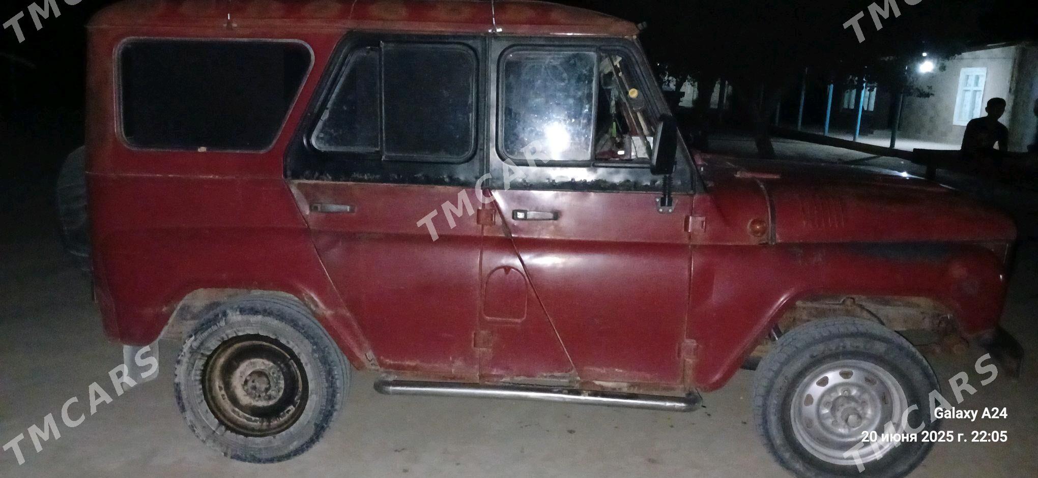 UAZ 469 1996 - 20 000 TMT - Ак-Бугдайский этрап - img 2