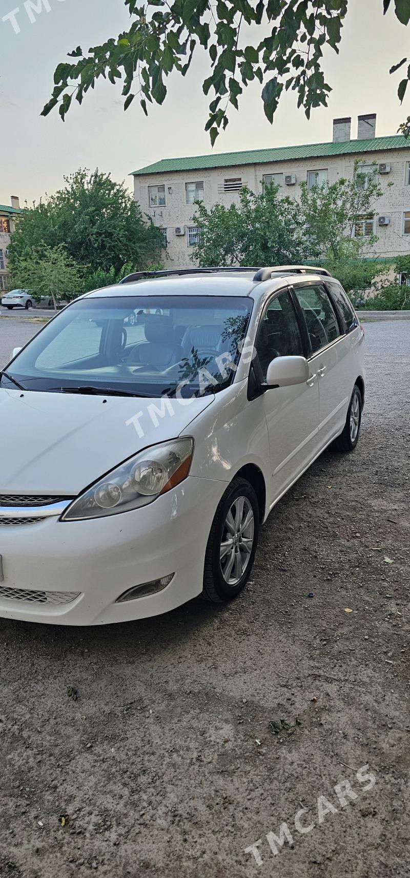 Toyota Sienna 2007 - 173 000 TMT - Акдепе - img 5