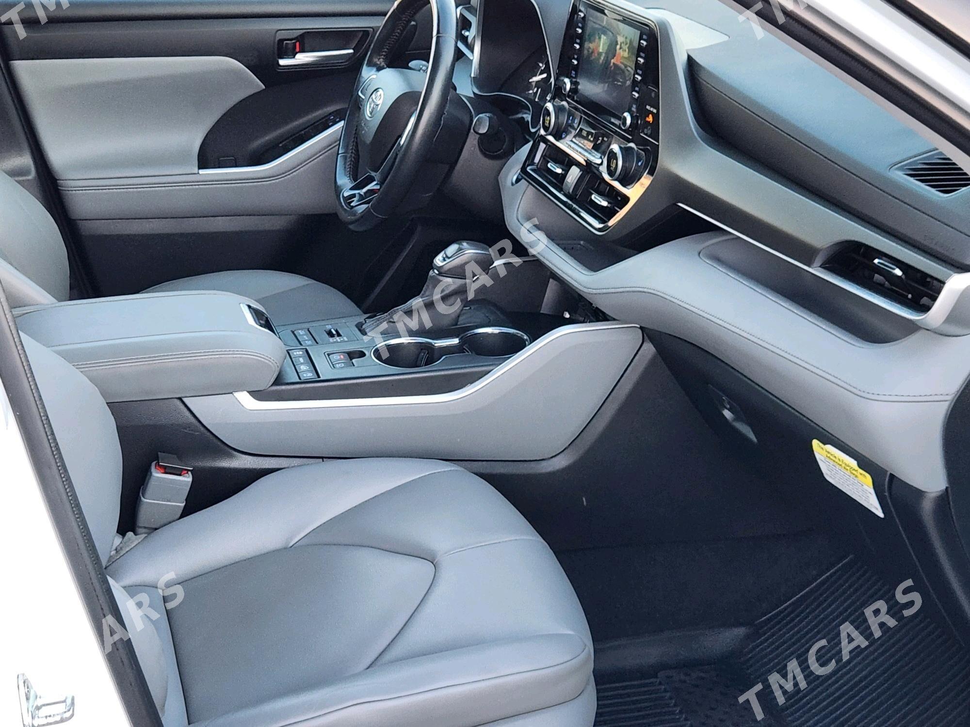 Toyota Highlander 2022 - 635 000 TMT - Daşoguz - img 6