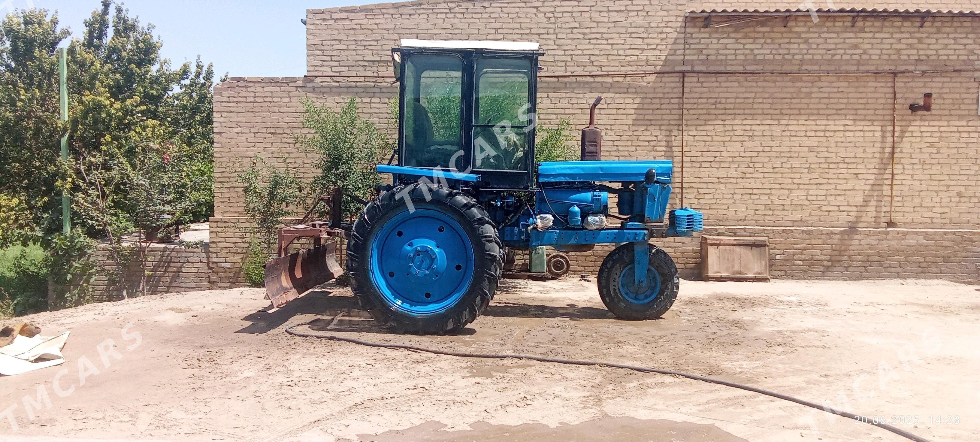 MTZ T-28 1988 - 30 000 TMT - Kerki - img 4
