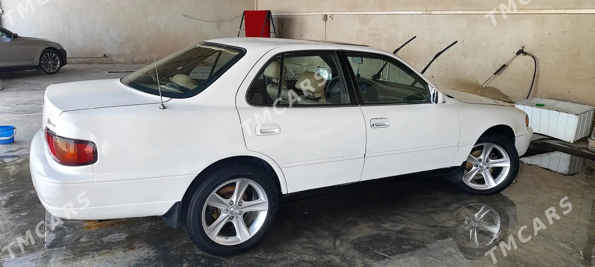 Toyota Camry 1995 - 92 000 TMT - Мары - img 5