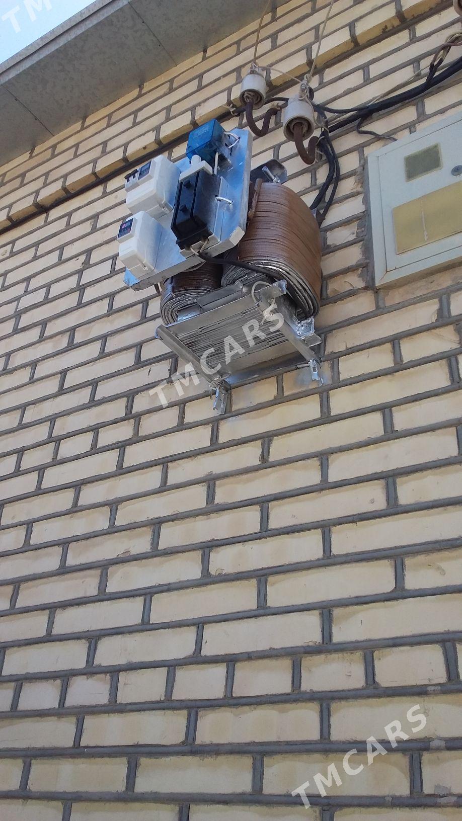 Tok köpeltýän aparat - Сакарчага - img 5