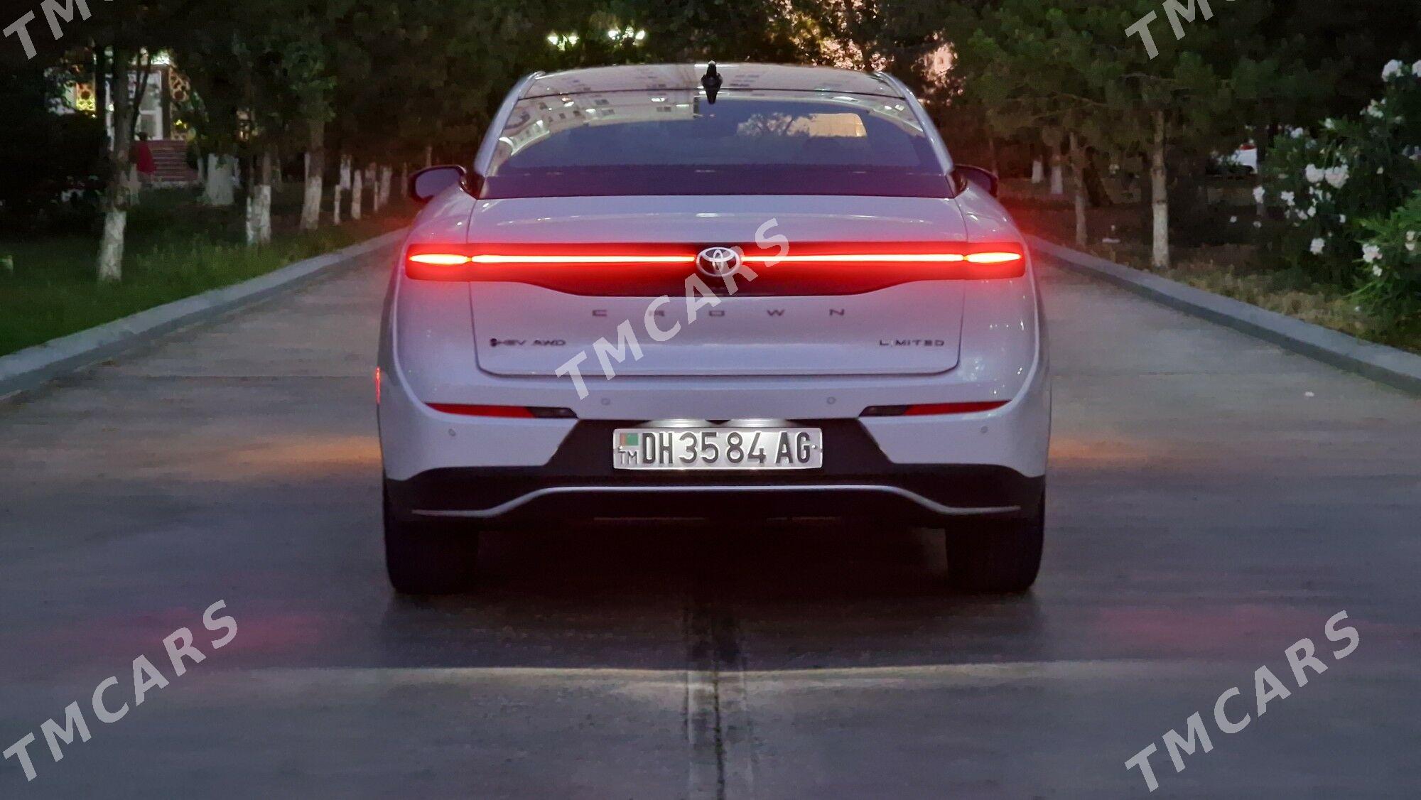 Toyota Crown 2023 - 545 000 TMT - Ашхабад - img 7