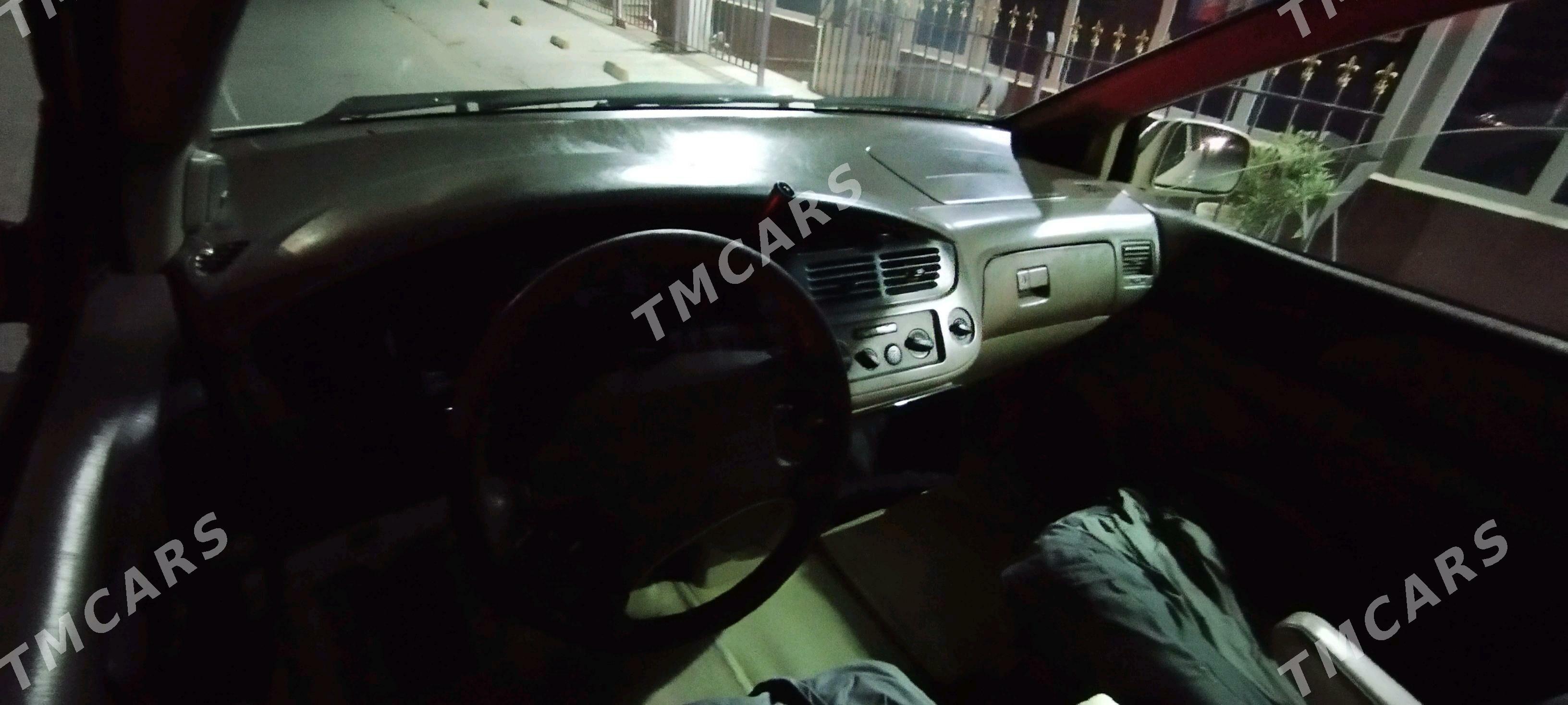 Toyota Sienna 2002 - 162 000 TMT - Сакарчага - img 4