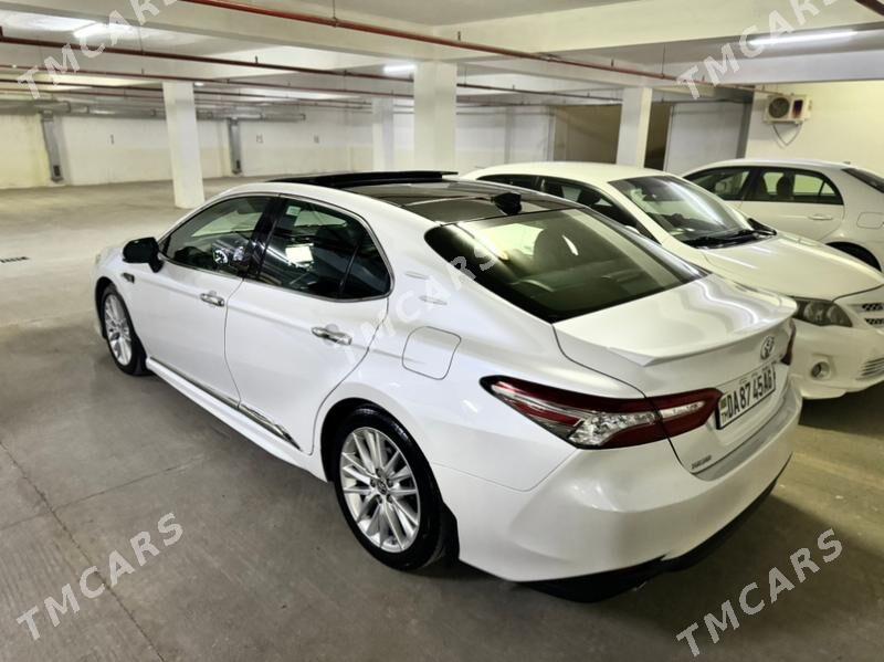Toyota Camry 2019 - 480 000 TMT - Podwoýski köç. (Bitarap Türkmenistan şaýoly) - img 5