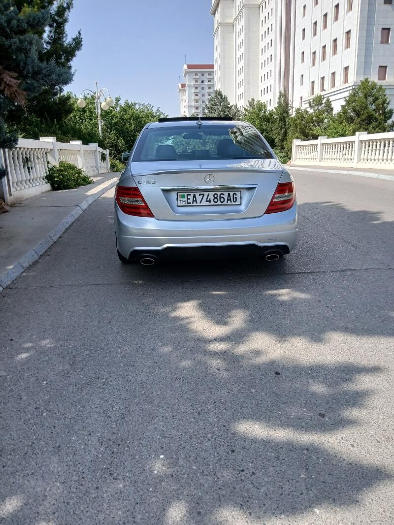 Mercedes-Benz C350 2013 - 300 000 TMT - Aşgabat - img 8