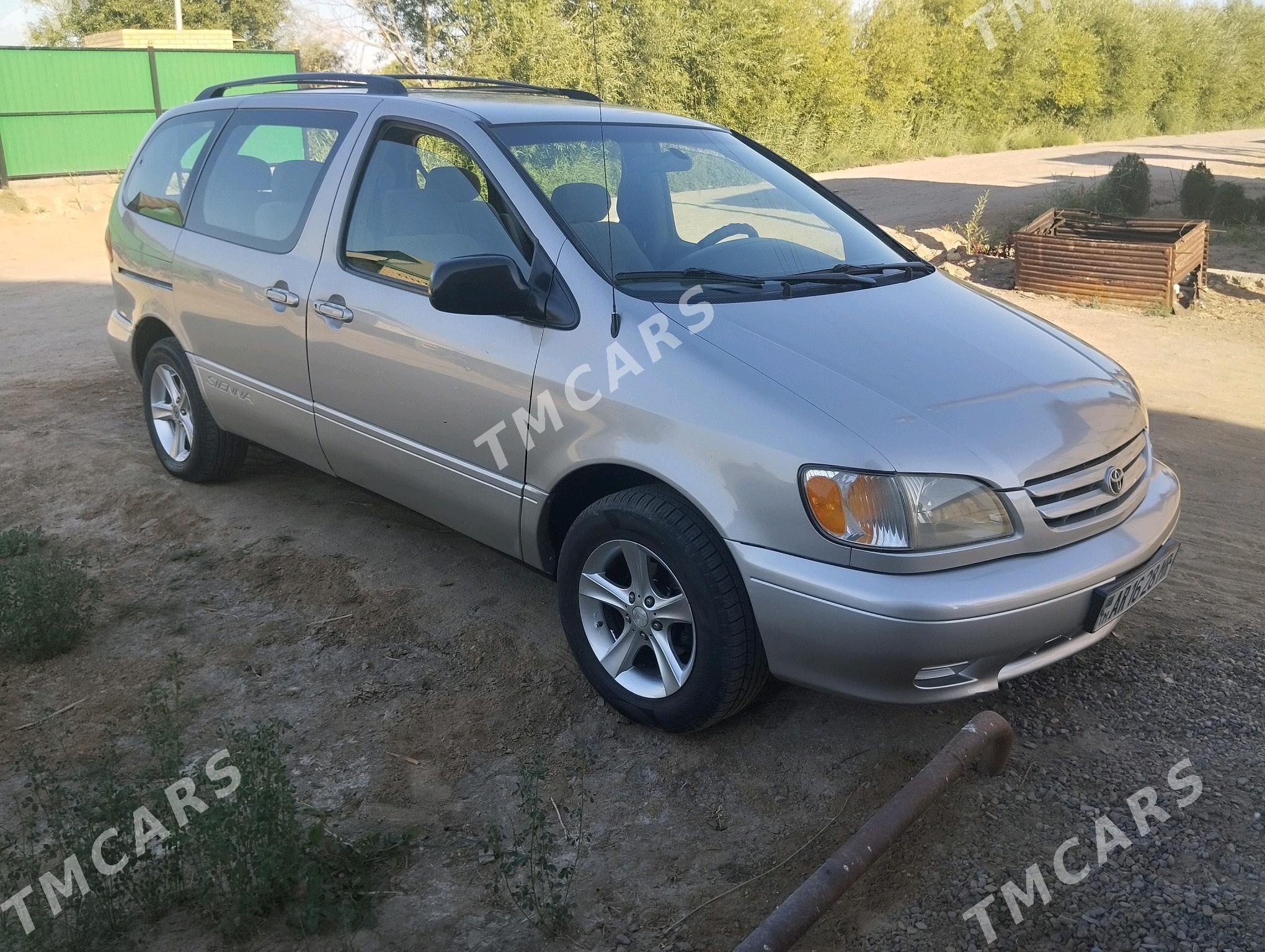 Toyota Sienna 2002 - 164 000 TMT - Mary - img 9