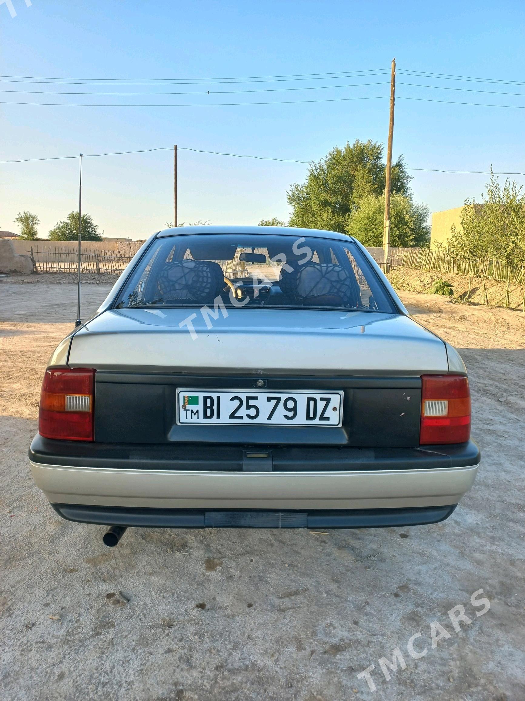 Opel Vectra 1991 - 50 000 TMT - Türkmenbaşy etr. - img 3