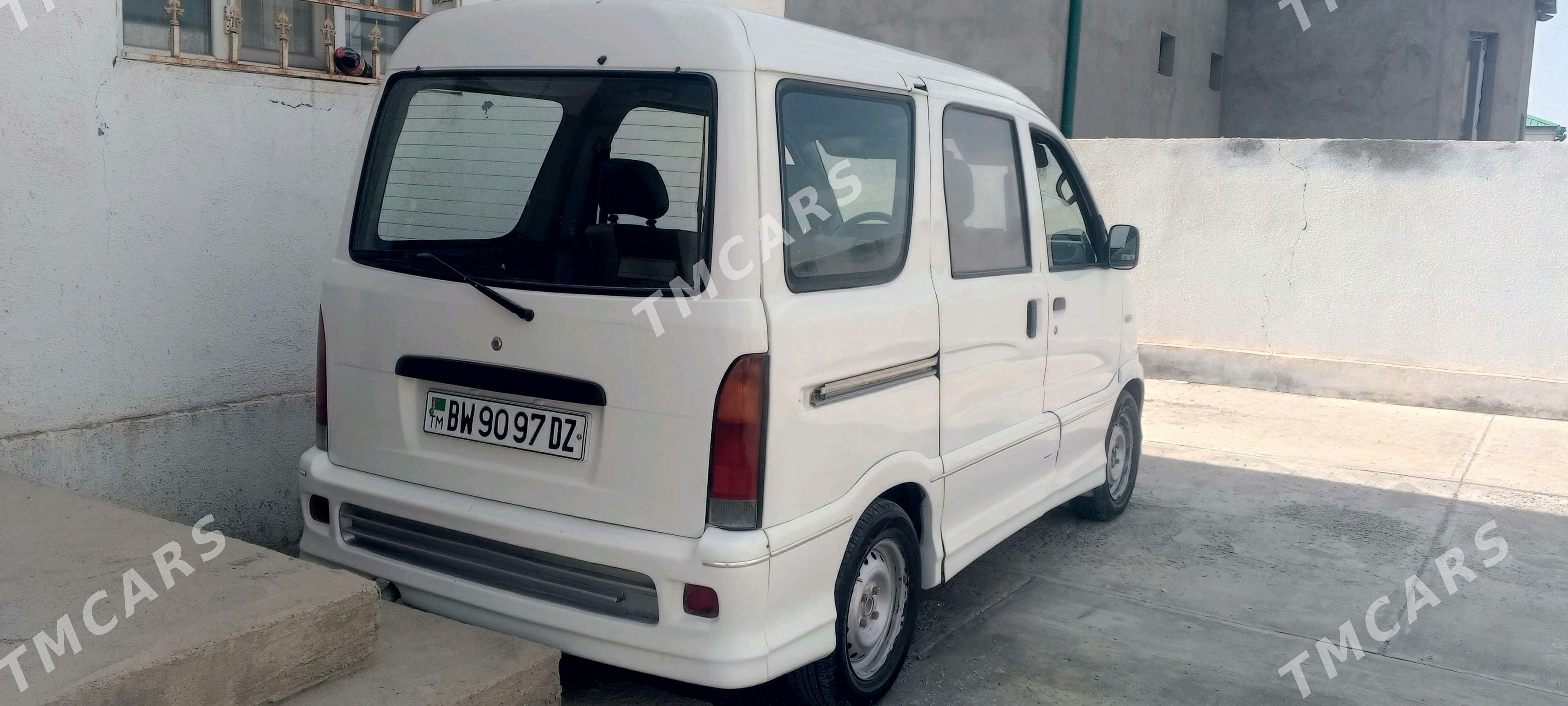 Daihatsu YRV 2001 - 70 000 TMT - Daşoguz - img 3
