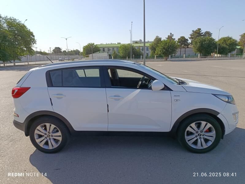 Kia Sportage 2011 - 195 000 TMT - Gagarin köç, köne Howa menzili - img 2