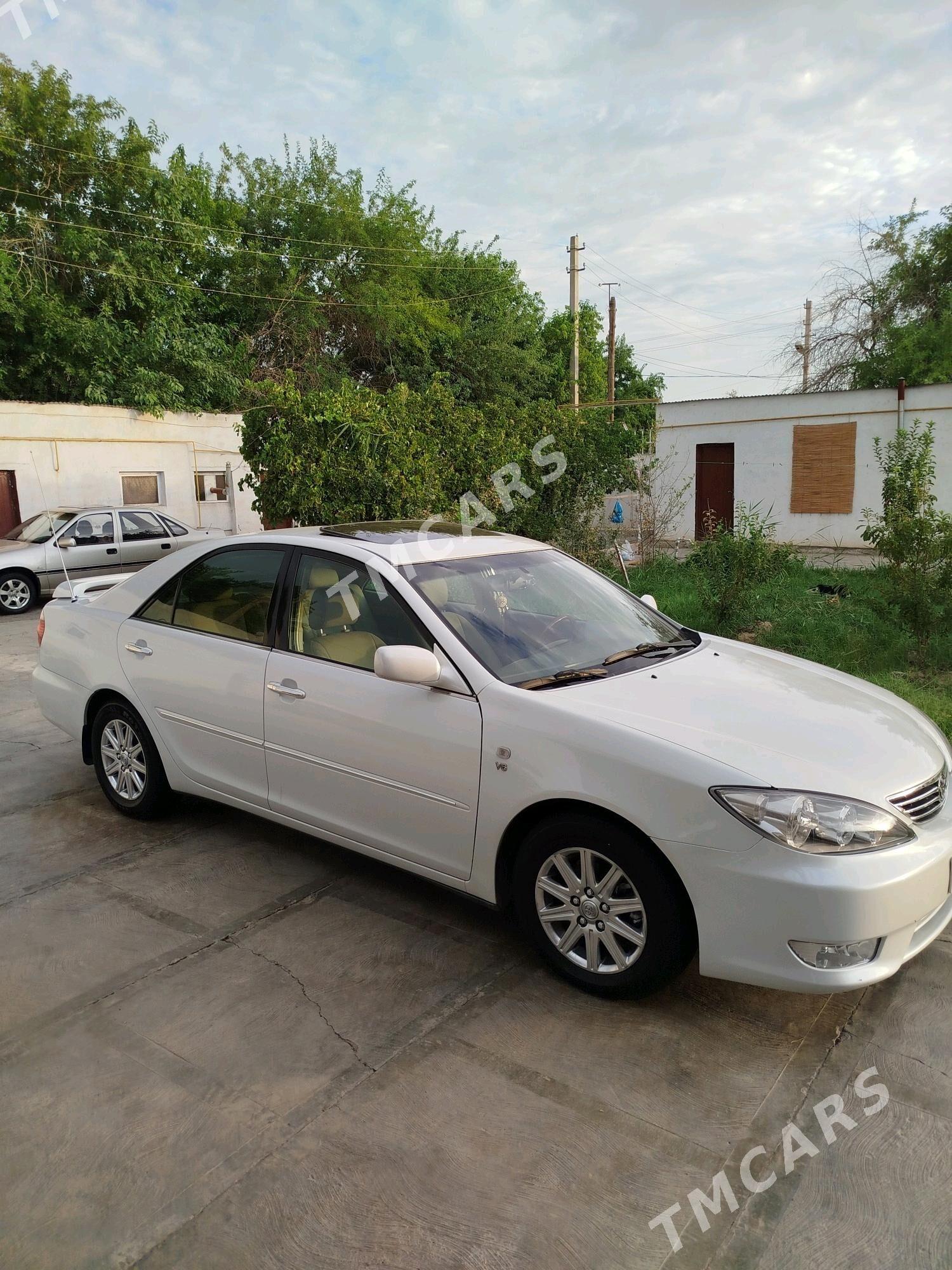 Toyota Camry 2003 - 215 000 TMT - Mary - img 3