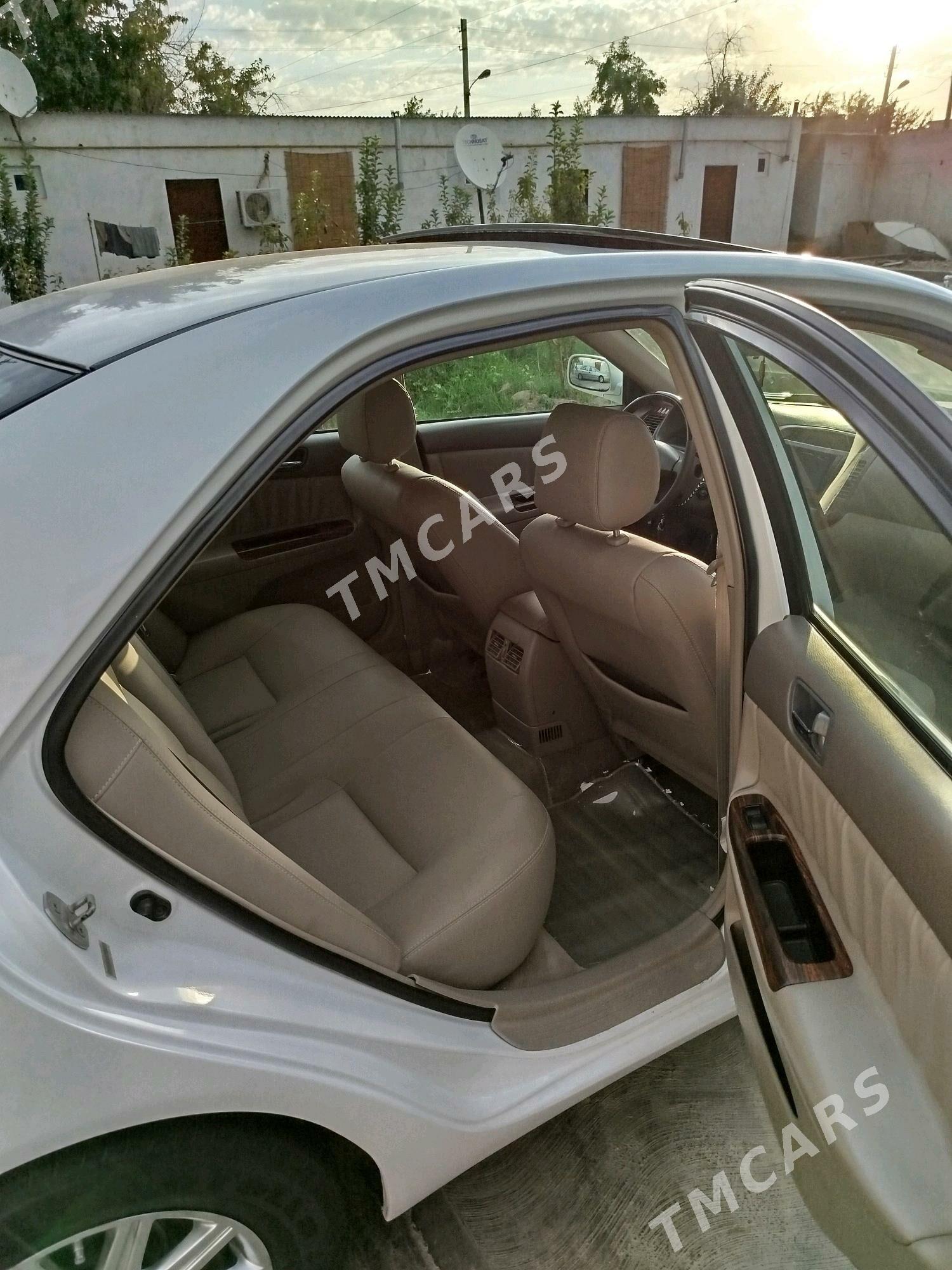Toyota Camry 2003 - 215 000 TMT - Mary - img 4