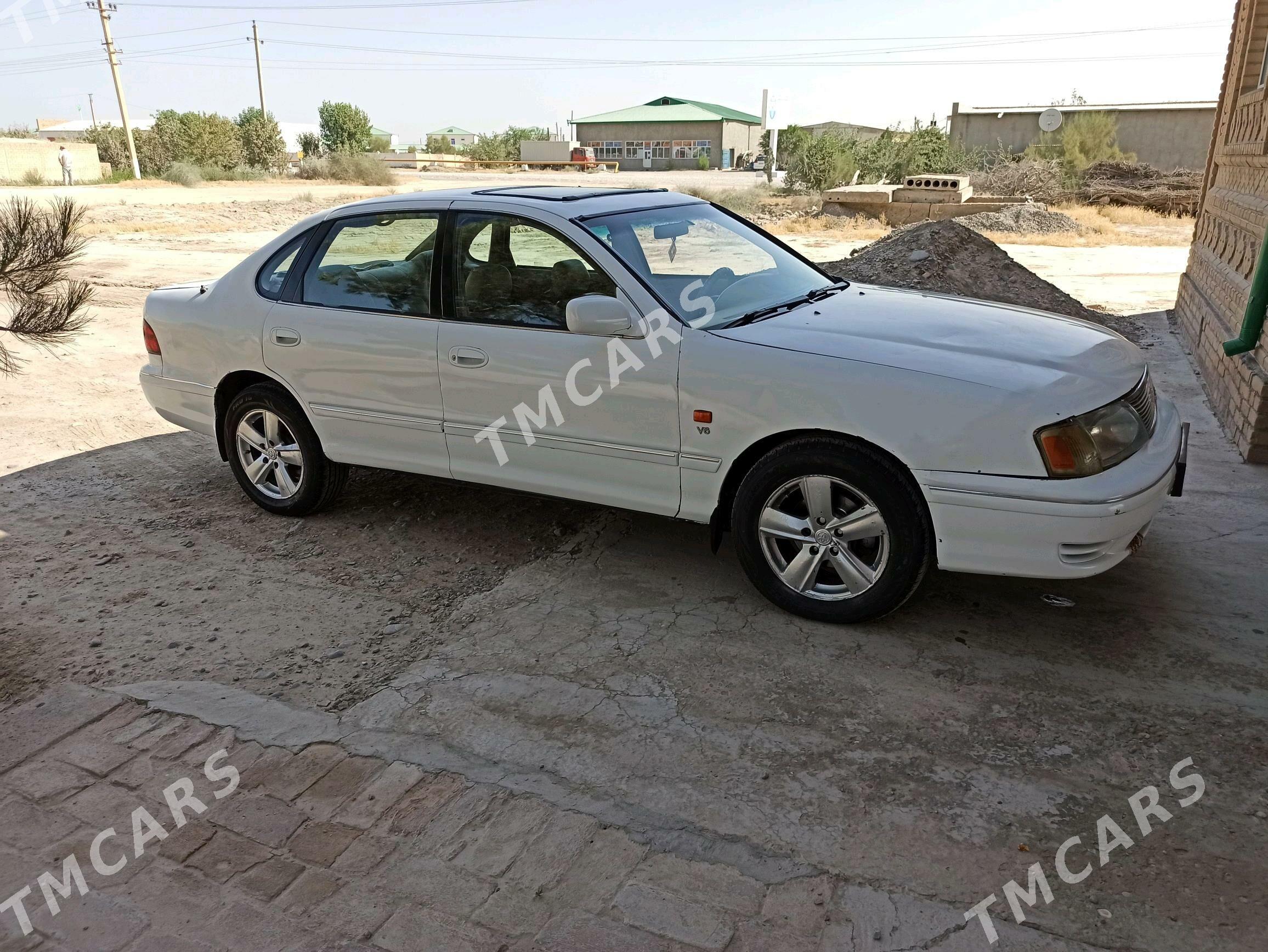 Toyota Avalon 1999 - 80 000 TMT - Halaç - img 7