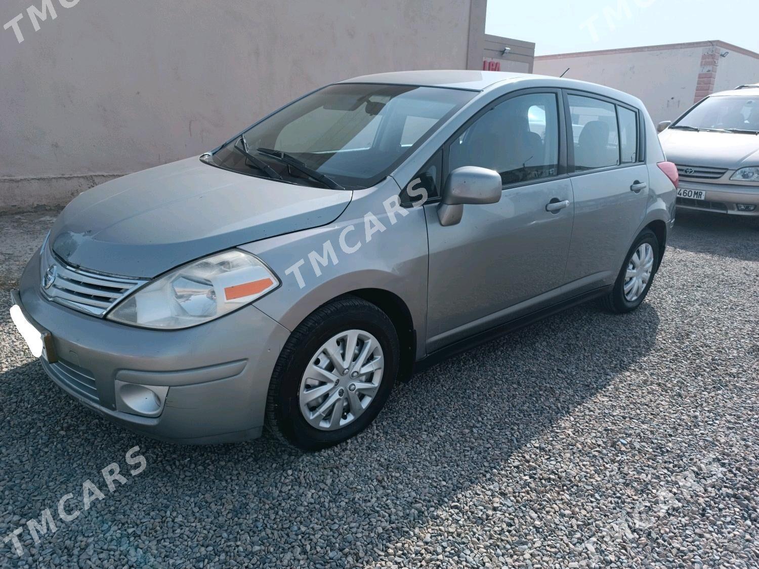 Nissan Versa 2009 - 100 000 TMT - Mary - img 4