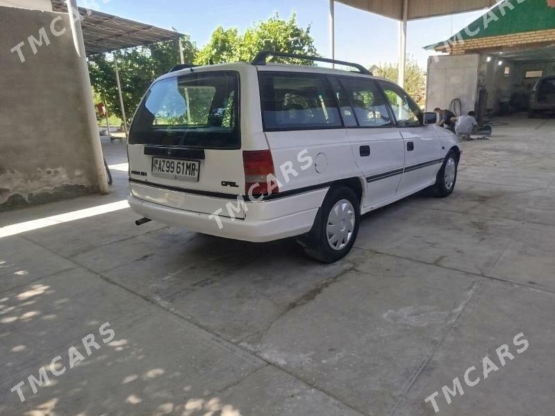 Opel Astra 1991 - 50 000 TMT - Туркменгала - img 2