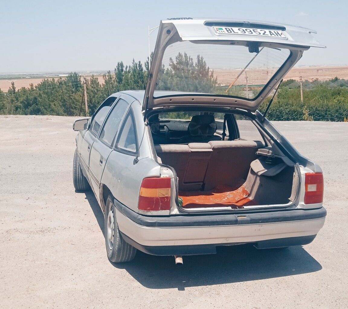 Opel Vectra 1989 - 18 000 TMT - Гёкдепе - img 8