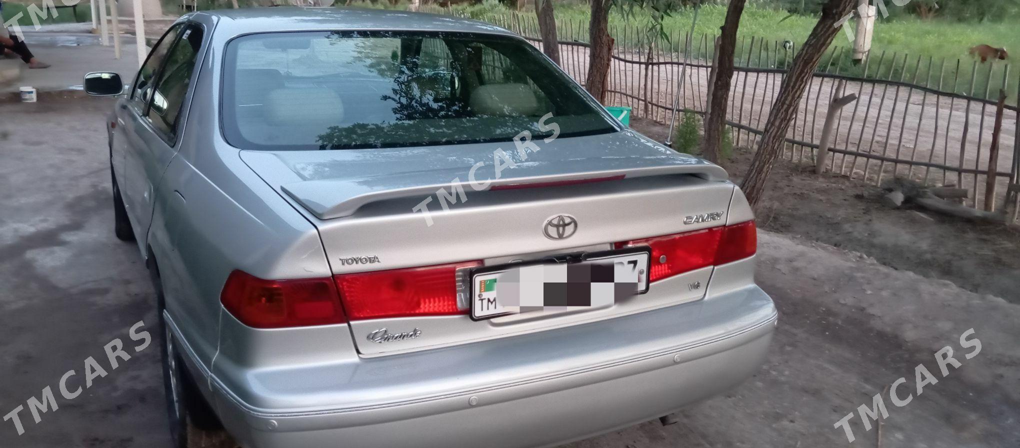 Toyota Camry 2001 - 145 000 TMT - Türkmenbaşy etr. - img 3