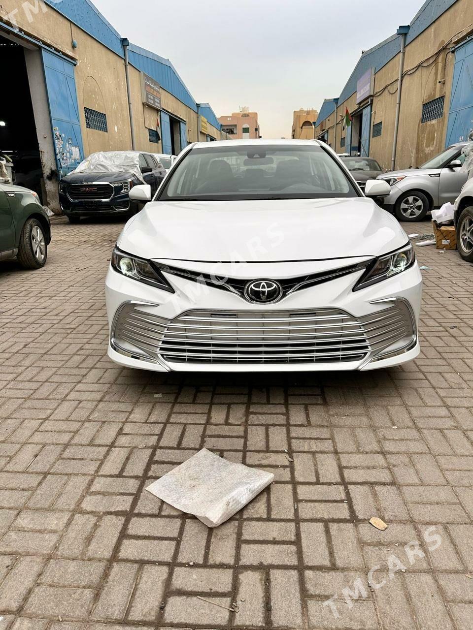 Toyota Camry 2022 - 340 000 TMT - Магданлы - img 7