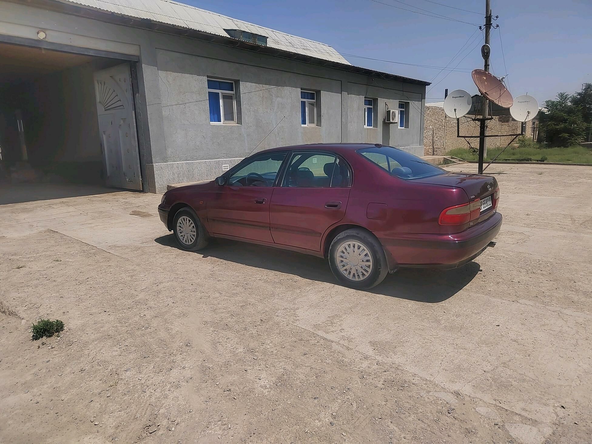Toyota Carina 1995 - 65 000 TMT - Kerki - img 2