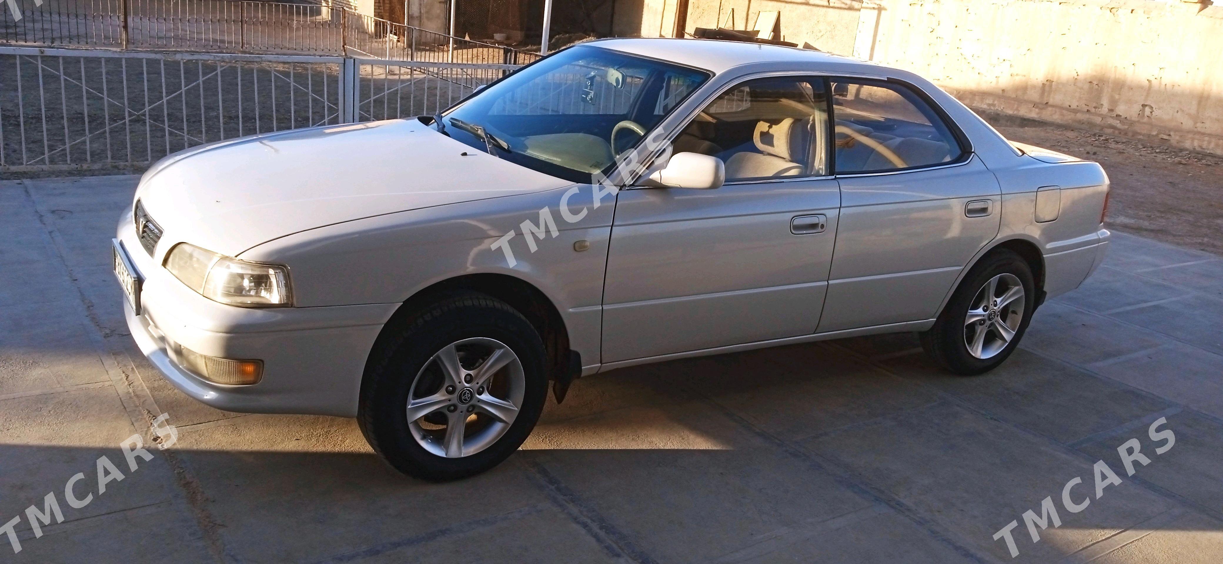 Toyota Camry 1994 - 62 000 TMT - Мары - img 4
